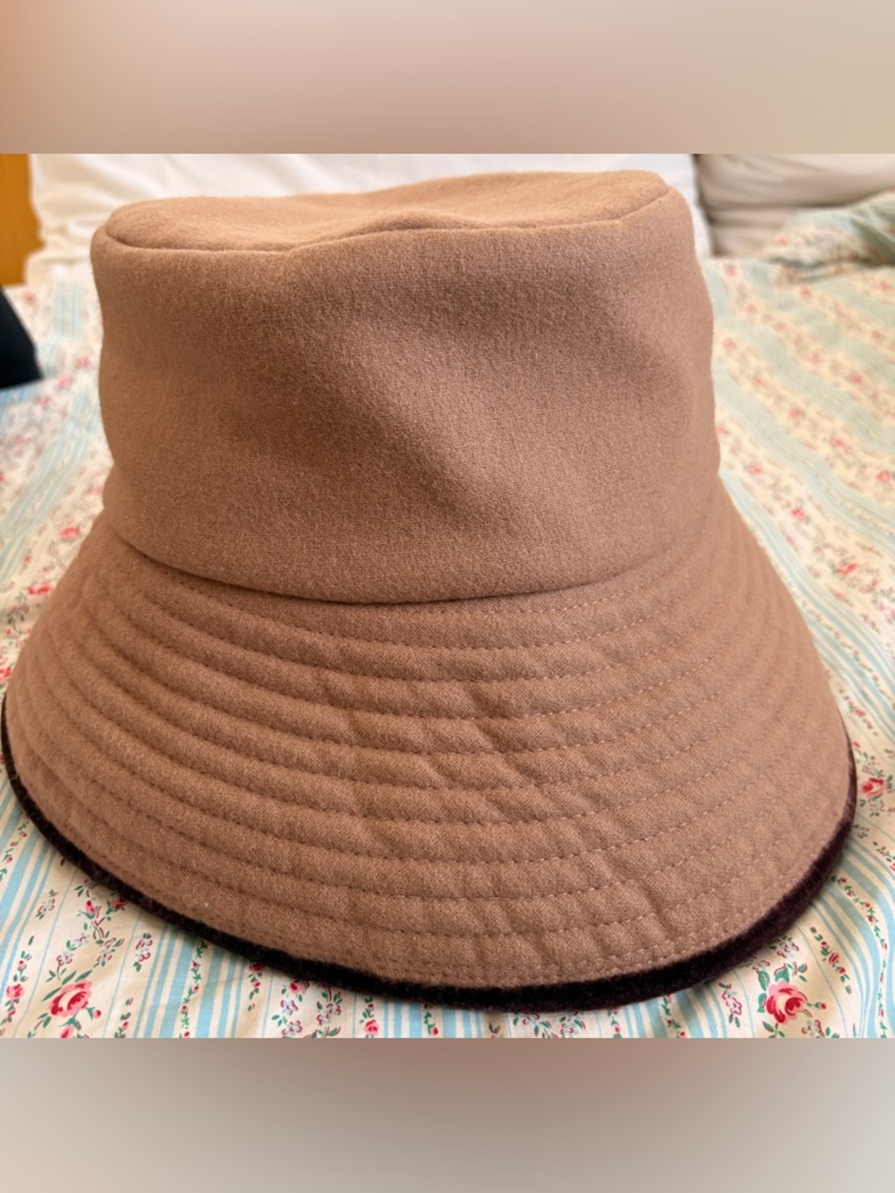 Wool bucket hat - Picture 3 of 8